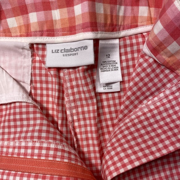 New Liz Claiborne coral gingham shorts!💛🧡 - Picture 2 of 5